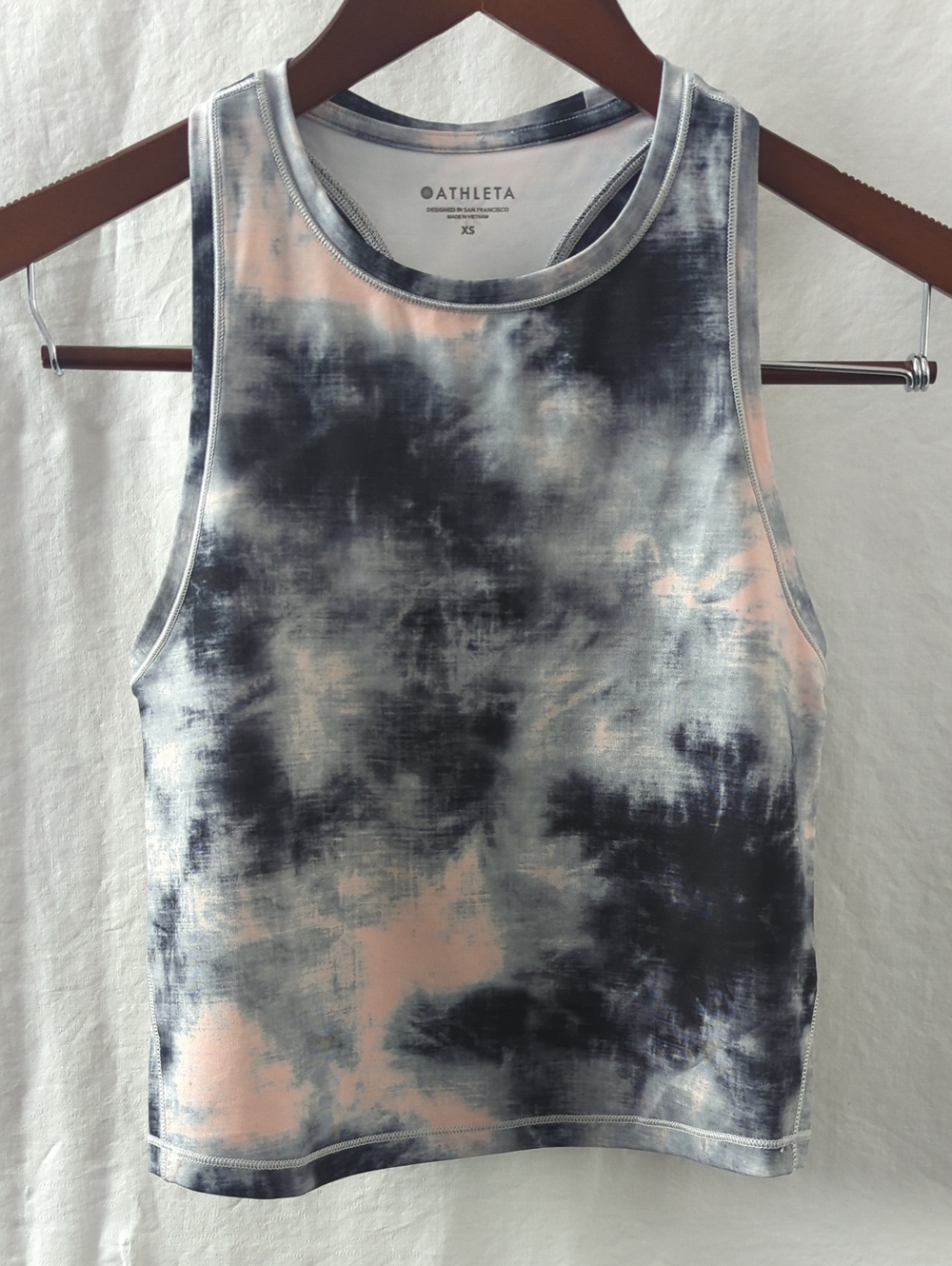 Athleta Ice Dye Shanti Crop Tank Top Size XS Tie Dye Black Grey Pink 529490